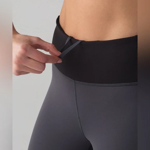 Lululemon Athletica Blue Tied/Black Gray Smooth Stride Tight Leggings size 6 - Picture 7 of 16